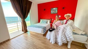 Family Room, 2 Double Beds | 1 bedroom, desk, free WiFi, bed sheets - Hotel Jar8 Bule (Boca del Río)