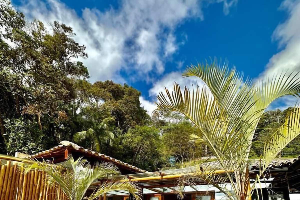 Suite Deluxe | 1 camera, tende oscuranti, Wi-Fi gratuito