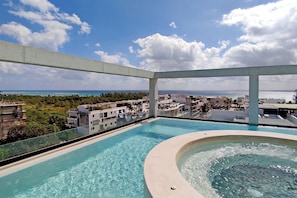 Piscine extérieure