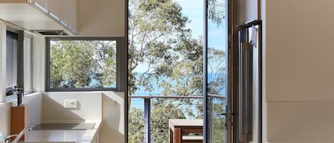 Frigorífic, microones, rentaplats i torradora