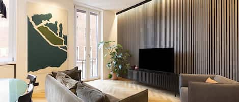 TV