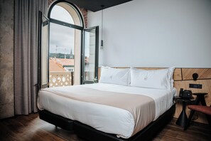 Superior Double Room | Premium bedding, minibar, desk, laptop workspace - Hotel Luruna Palacio Larrinaga  (Mundaka)
