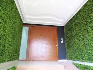 Interior - Menesse MIDTOWN 5'hiking to the sea! close to everything (Playa del Carmen)