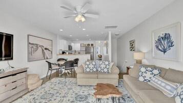 Smart TV, books, stereo, offices