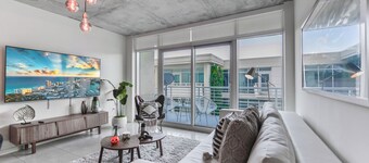 Modern Condos in Midtown Miami