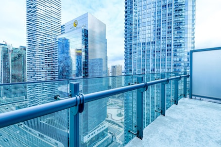 Luxury Apartment | Balcony