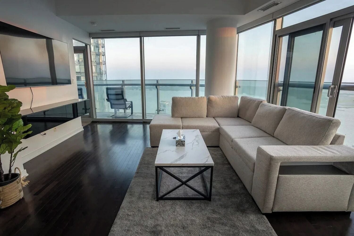 プレミア スイート シティビュー | リビング エリア