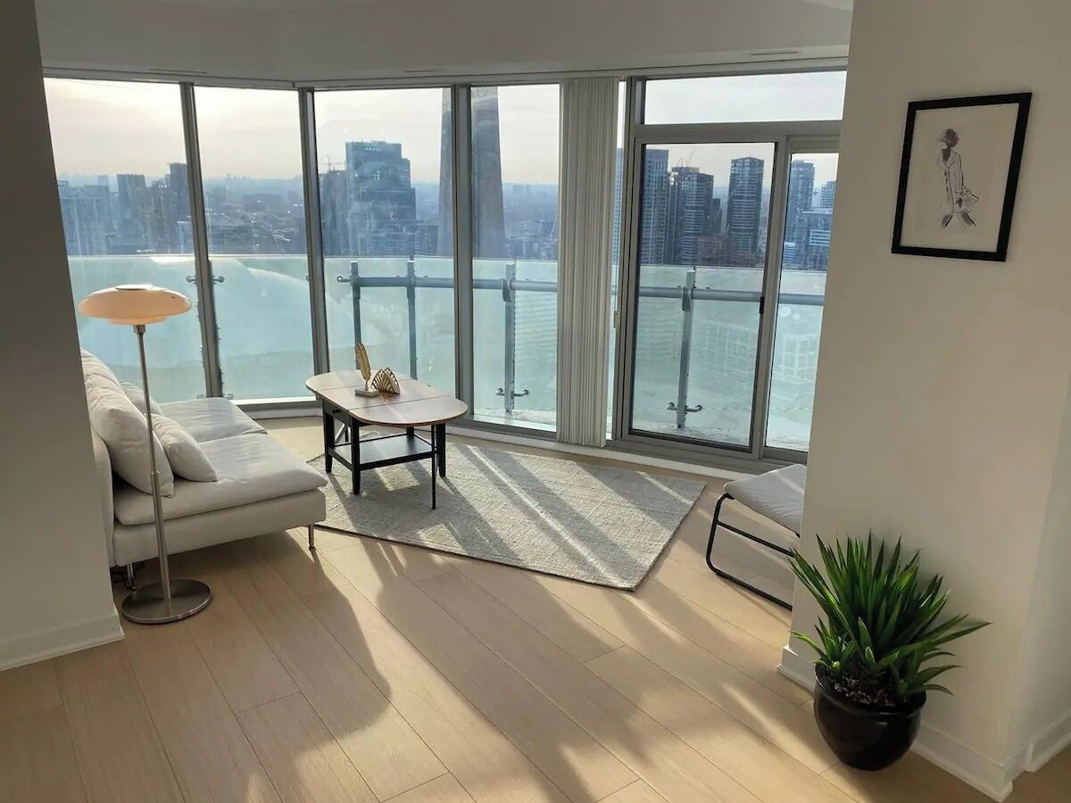 Grand Suite, 2 Bedrooms, City View | Living area