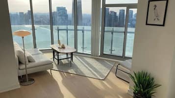 Grand Suite, 2 Bedrooms, City View | Living area