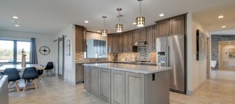 Pool, Spa, Game Room: Luxury Fountain Hills Escape