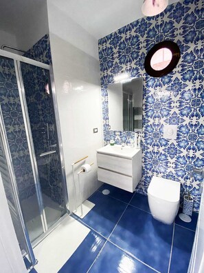 Bathroom - Relais Galatea (Montecorvino Pugliano)