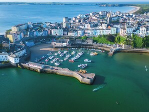 Exterior - No. 4 Croft House - Luxury 2 Bed Apartment - Tenby (Tenby)