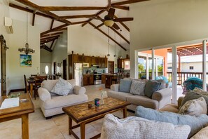 تلفزيون ذكي