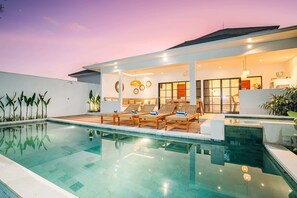 Villa Basic - flera sängar | Pool | Utomhuspool