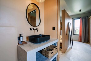 Bathroom - Villa Noi (Canggu)