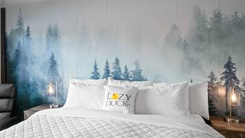 1 bedroom, travel cot, WiFi, bed sheets