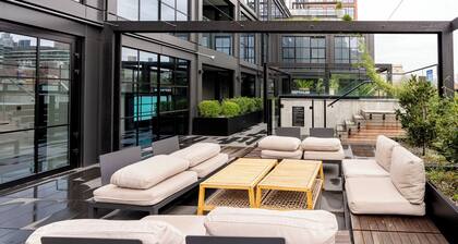 Zephyr Condo Oasis with Heated Pool-Gym-Office