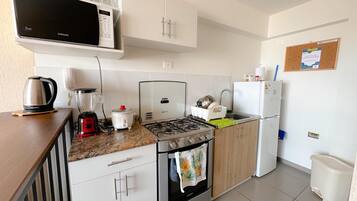 Executive-Apartment | Eigene Küche | Esstisch