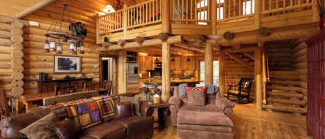 Televisión y chimenea