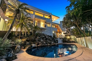 Pool - Salt Luxury Location (Noosa)