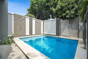 Pool - Coastal Chic with Heated Pool Quiet Location (Noosa)