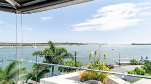 Property grounds - Noosa Penthouse with Stunning River Views (Noosa)