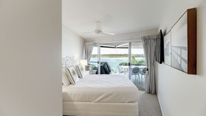 3 habitaciones, cuna de viaje, wifi y ropa de cama 