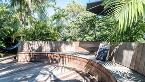 Terrace/patio - The Rest Family Cottage with Resort Style Pool (Noosa)