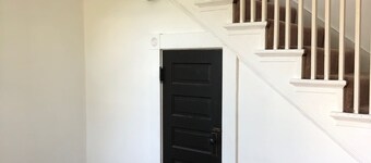 Relax in beautiful second floor apartment with balcony & private fenced yard.
