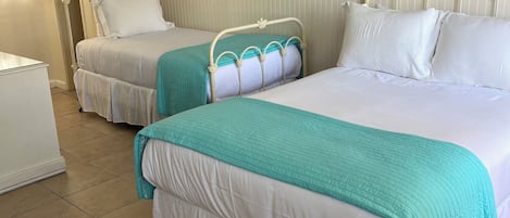 Traditional Room | 1 bedroom, individually decorated, individually furnished, desk
