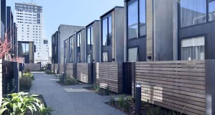 Worcester Terrace Seven