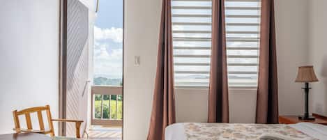 2 chambres, fer et planche Ă repasser, Wi-Fi, literie fournie