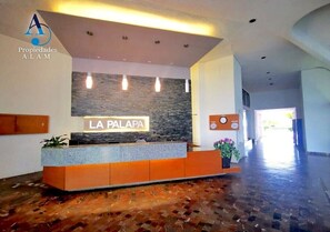 Lobby - Bonito Departamento a pie de Playa con Vista al mar en Condominio la Palapa (Acapulco de Juárez)
