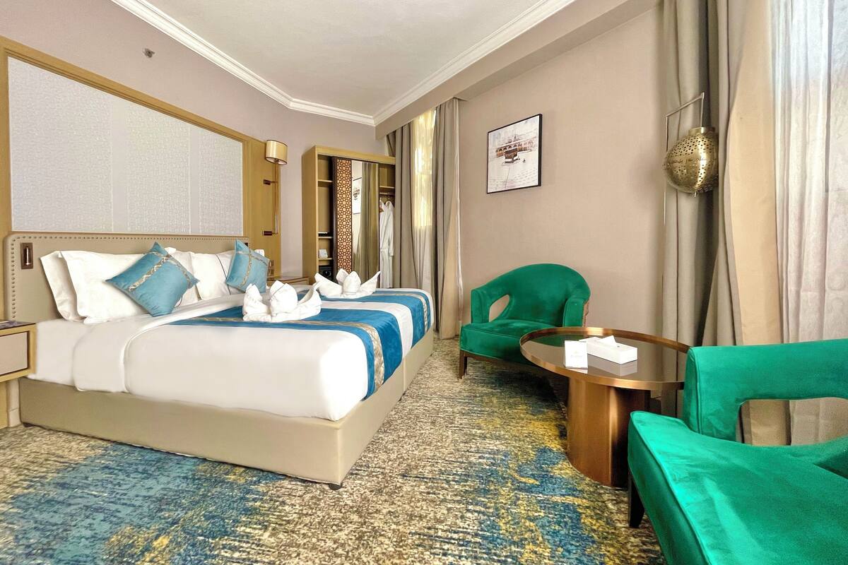 Bureau, Wi-Fi gratuit, draps fournis