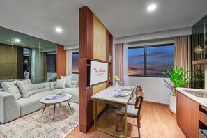 Alana Suite | Living area -  The Alana Hotel Malang (Malang)