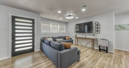 Keep it simple at this peaceful and centrally located house.