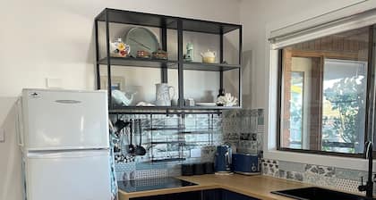 ‘The Smithy’ - Newly renovated coastal home with a 5 minute walk to the beach