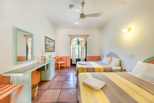 Standard Room, 2 Double Beds, Balcony