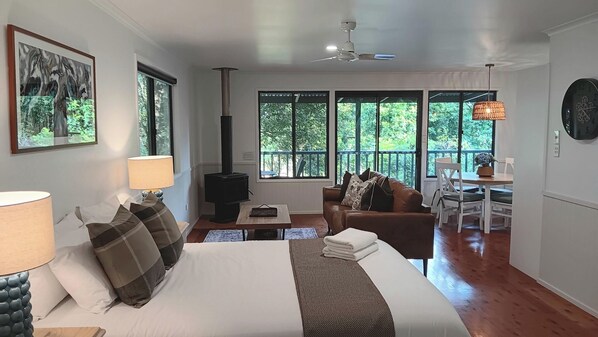 2 habitaciones, tabla de planchar con plancha y wifi gratis 