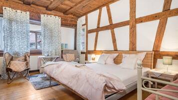 1 bedroom, iron/ironing board, free WiFi, bed sheets