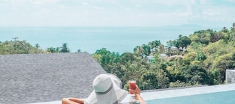 Mayara pool villas