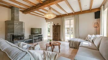 Televisie en een kantoor