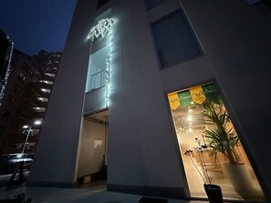 Exterior - Cozy & Modern Studio Apt 5 Mins Walk to Peace Park (Naka Ward, Hiroshima)