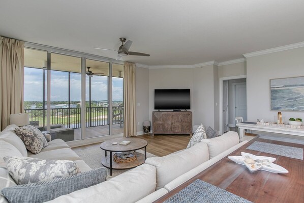 Unclassified image, 1 of 50, button