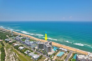 Am Strand, Surfen/Bodyboarden, Motorbootfahrt