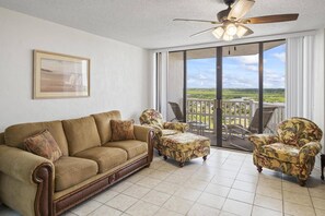 TV - Nautilus Sunset Escape | Flagler Beach | Intracoastal Water Views | Beach | Pool | Tennis (Flagler Beach)