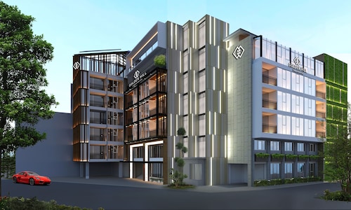 Golden Hill by Golden Tulip