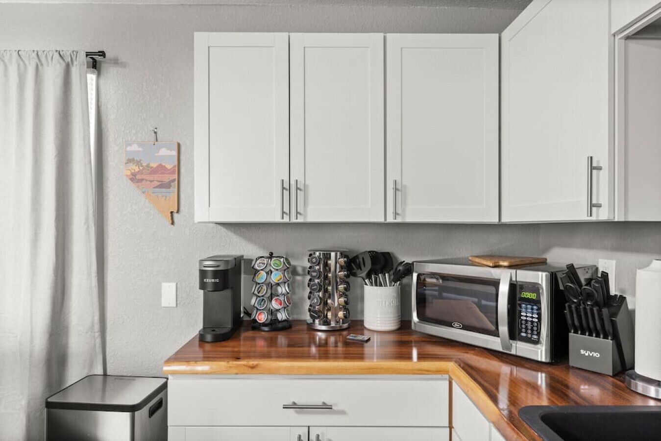 冰箱、微波炉、烤箱、炉灶