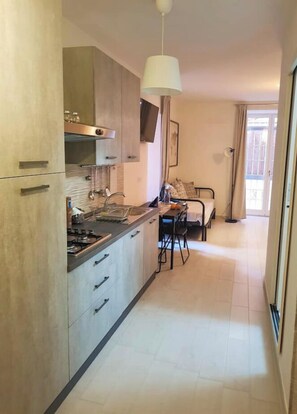 Estudio Confort, 1 habitación | Insonorización y wifi gratis 