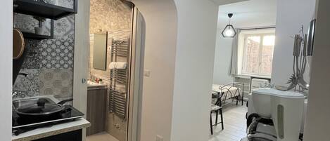 City studio, 1 slaapkamer | Geluiddichte muren, gratis wifi